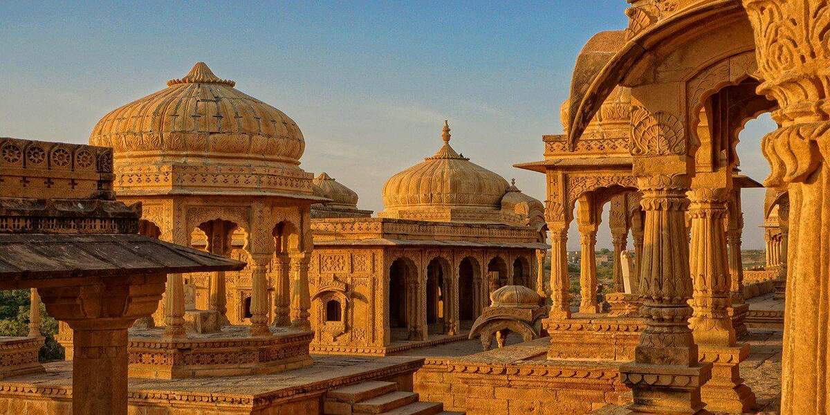 India Explore Tour