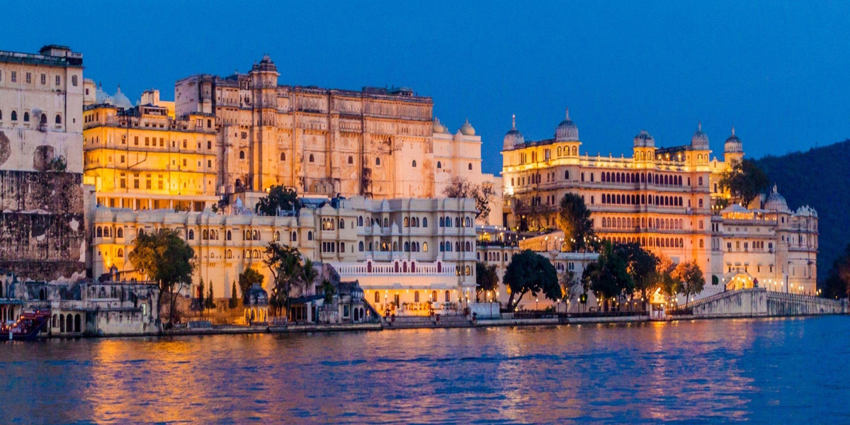 India Explore Tour